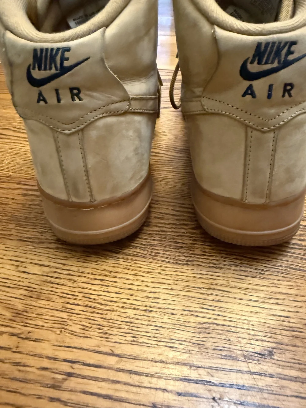 Nike Air Force 1 High Shoes Mens Size 12 806403-200 Nubuck Boots